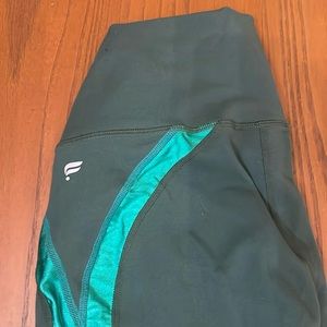 Green mesh powerhold Fabletics leggings